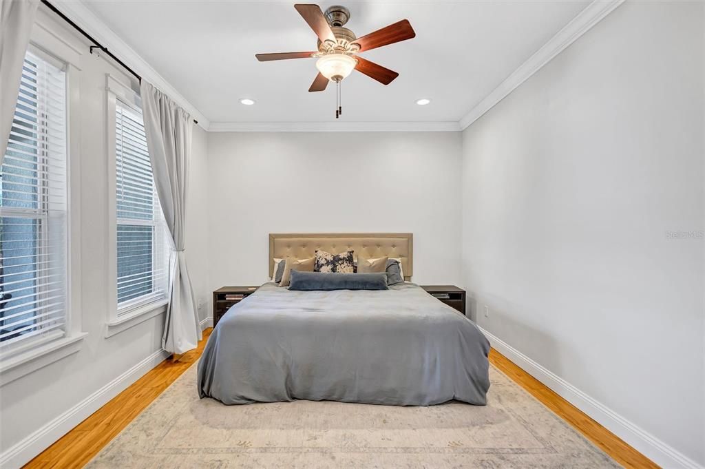 На продажу: $449,000 (3 спален, 2 ванн, 1514 Квадратных фут)