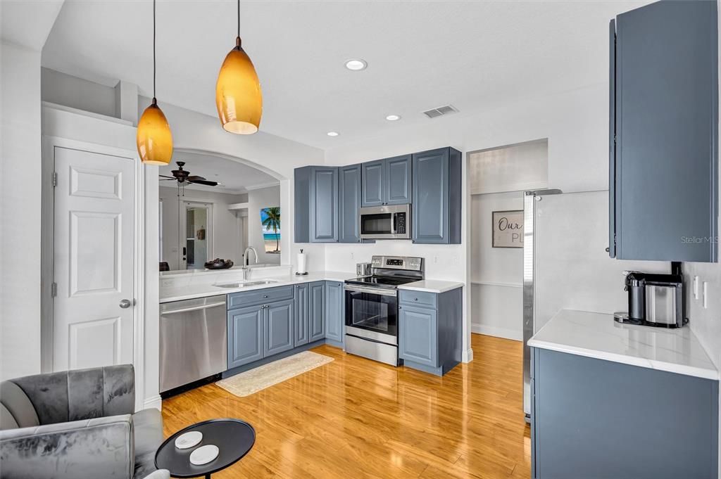 На продажу: $449,000 (3 спален, 2 ванн, 1514 Квадратных фут)