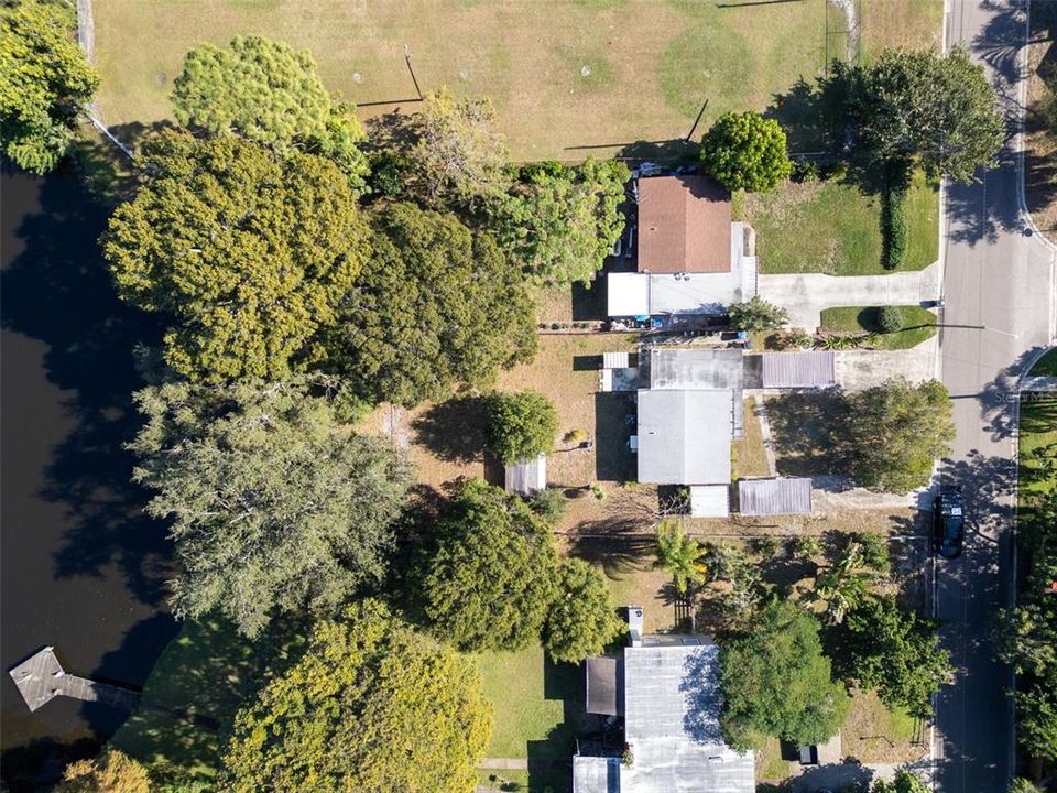 На продажу: $340,000 (3 спален, 1 ванн, 878 Квадратных фут)