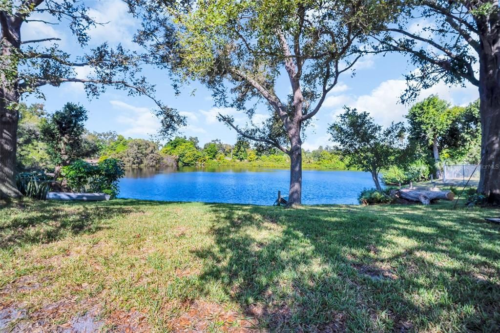 На продажу: $340,000 (3 спален, 1 ванн, 878 Квадратных фут)