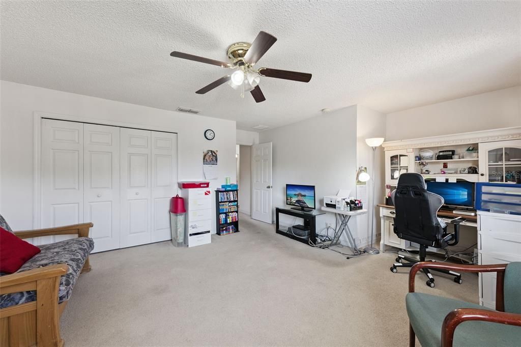 For Sale: $415,000 (4 beds, 2 baths, 2476 Square Feet)