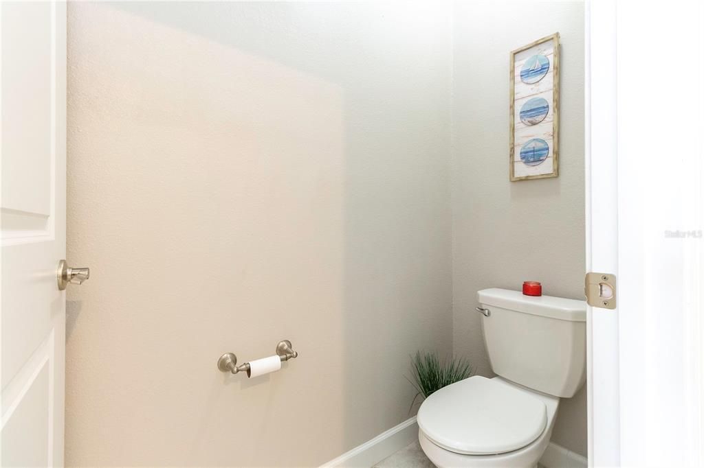 На продажу: $380,000 (3 спален, 2 ванн, 1732 Квадратных фут)