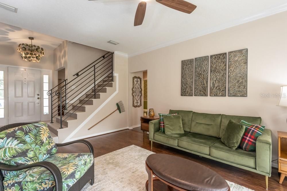 En Venta: $449,700 (3 camas, 2 baños, 1768 Pies cuadrados)