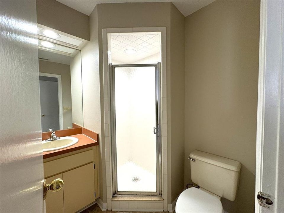 出租: $1,400 (2 贝兹, 2 浴室, 1230 平方英尺)