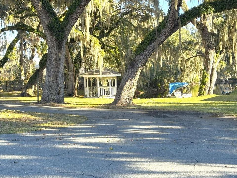 出租: $1,400 (2 贝兹, 2 浴室, 1230 平方英尺)