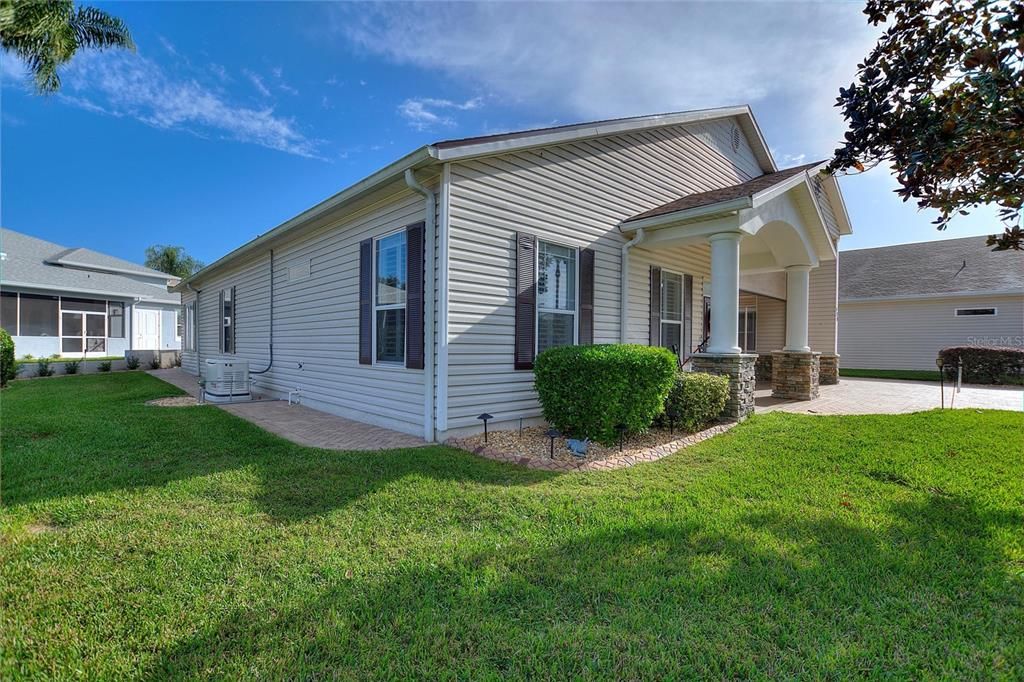 待售: $525,500 (3 贝兹, 2 浴室, 1988 平方英尺)