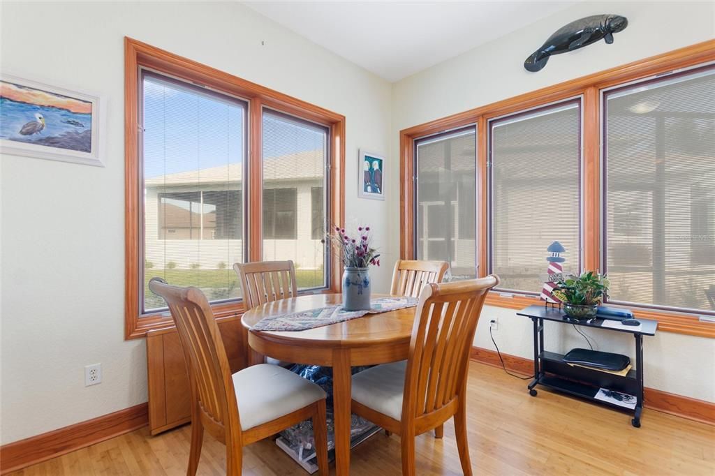 待售: $525,500 (3 贝兹, 2 浴室, 1988 平方英尺)