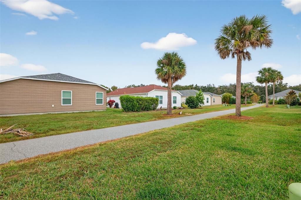 For Sale: $325,000 (3 beds, 2 baths, 1426 Square Feet)