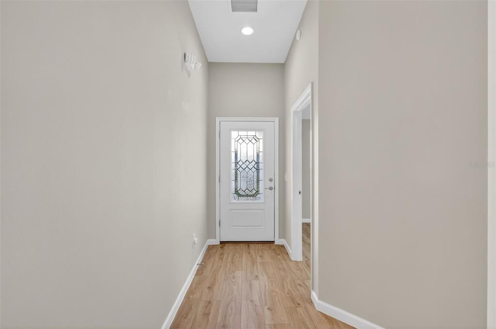 For Sale: $325,000 (3 beds, 2 baths, 1426 Square Feet)