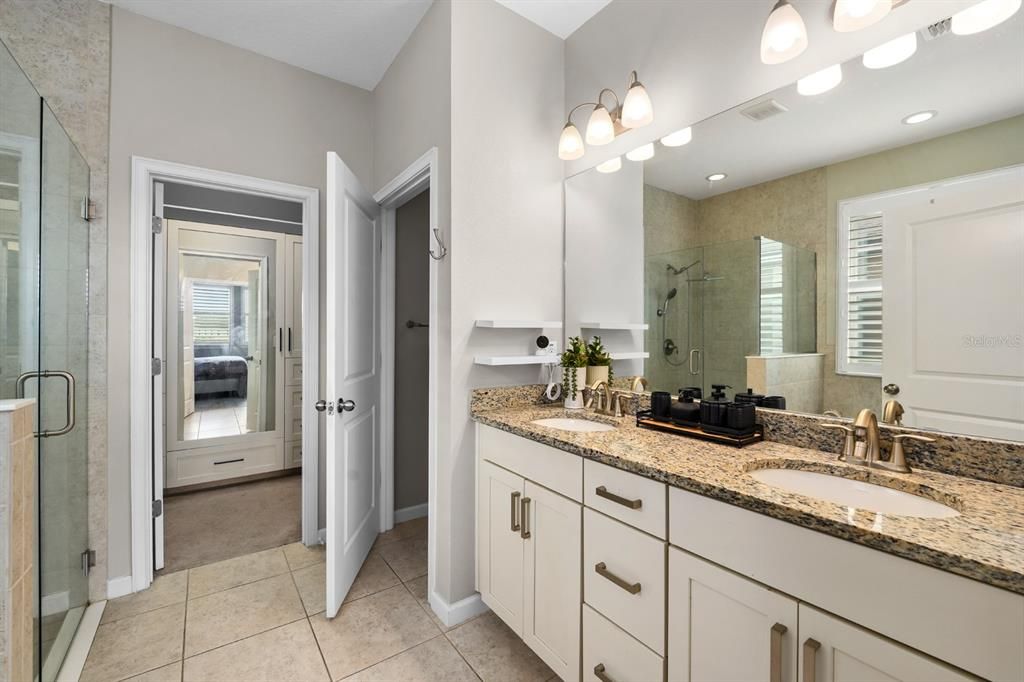 На продажу: $465,000 (2 спален, 2 ванн, 1575 Квадратных фут)