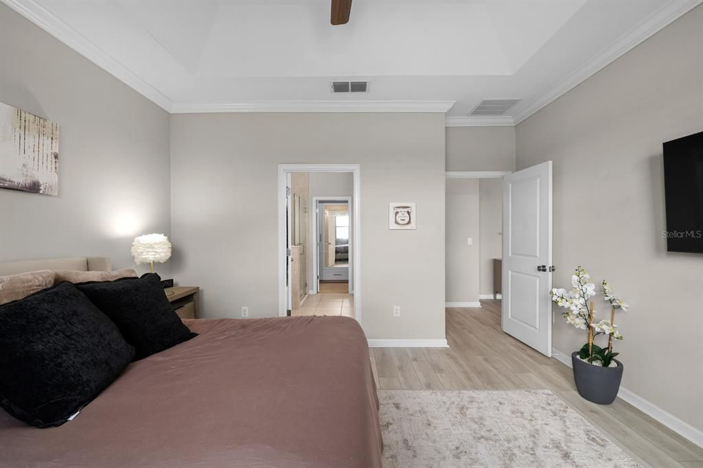 На продажу: $465,000 (2 спален, 2 ванн, 1575 Квадратных фут)