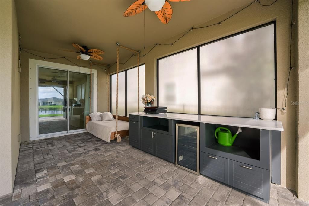 На продажу: $465,000 (2 спален, 2 ванн, 1575 Квадратных фут)