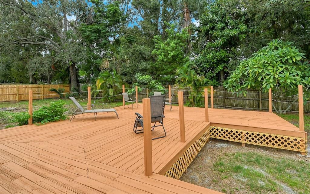 En Venta: $374,900 (3 camas, 2 baños, 1427 Pies cuadrados)