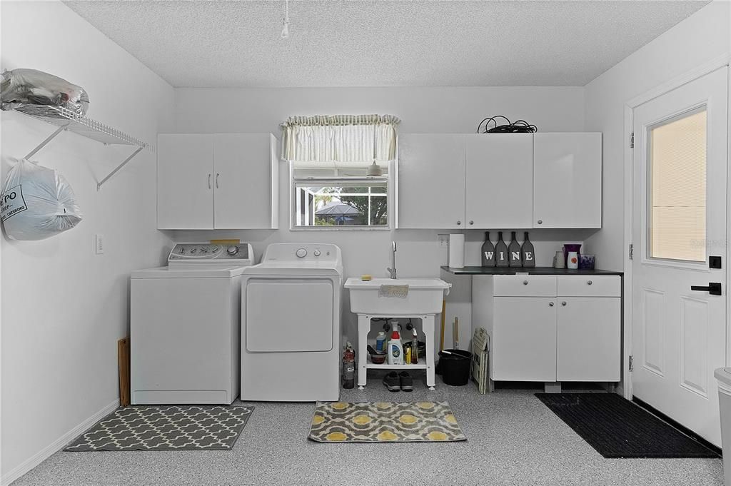 待售: $465,000 (2 贝兹, 2 浴室, 1388 平方英尺)