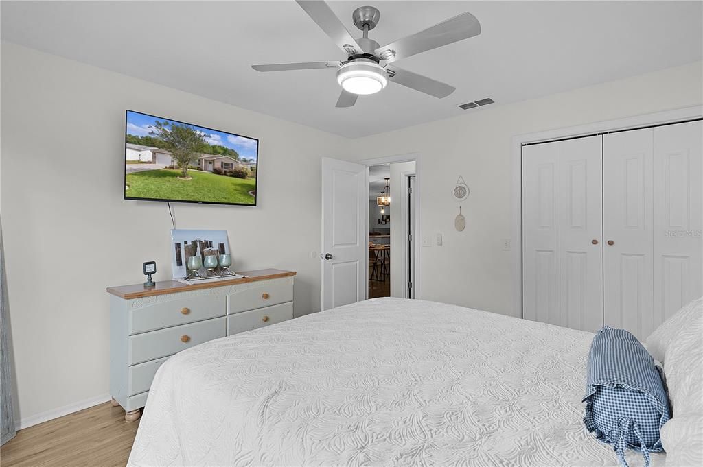 待售: $465,000 (2 贝兹, 2 浴室, 1388 平方英尺)