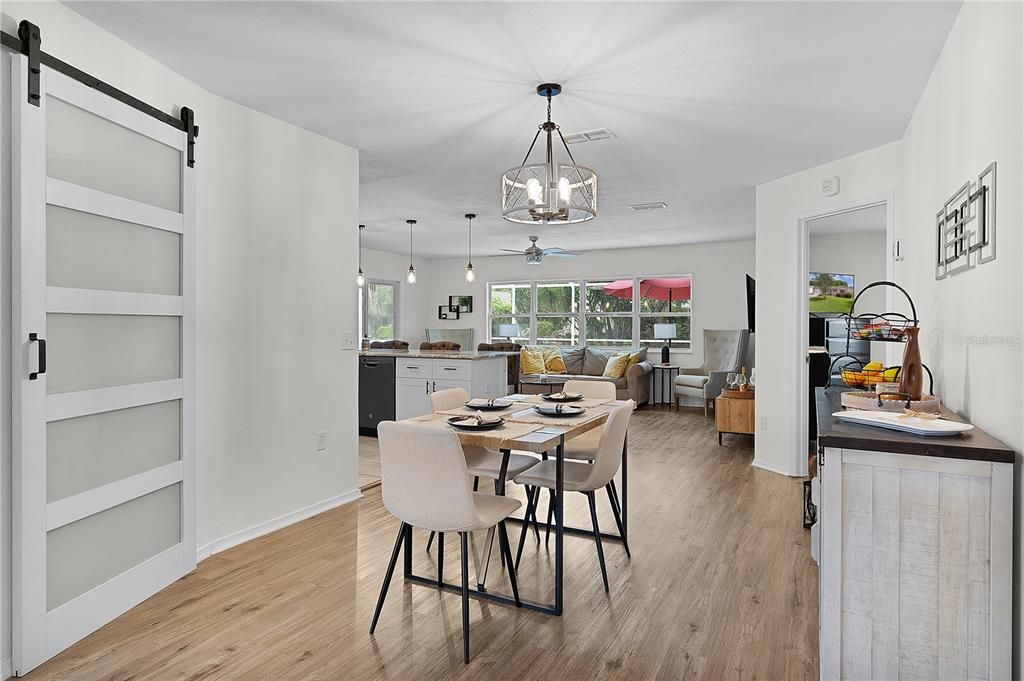 待售: $465,000 (2 贝兹, 2 浴室, 1388 平方英尺)