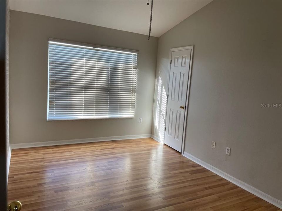 出租: $2,150 (2 贝兹, 2 浴室, 1216 平方英尺)