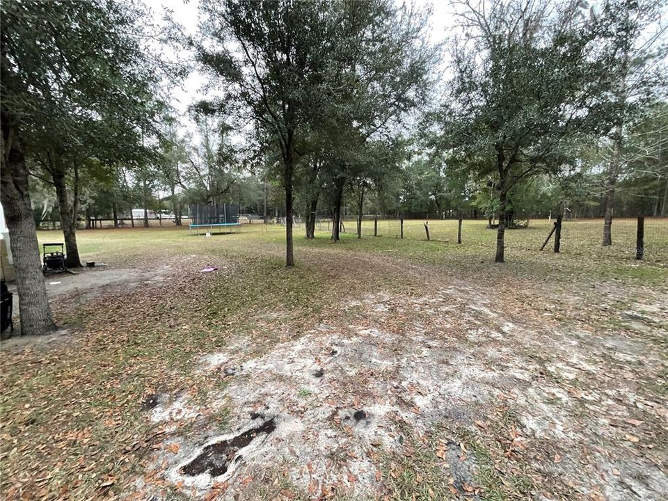 For Sale: $179,900 (3 beds, 2 baths, 1296 Square Feet)