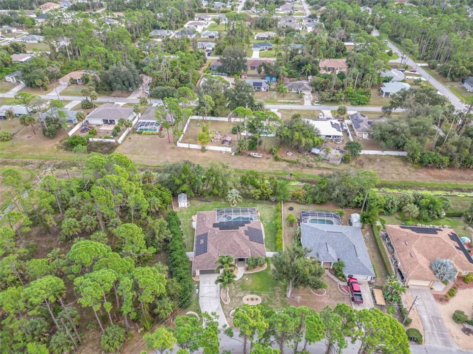 For Sale: $469,900 (3 beds, 2 baths, 2009 Square Feet)