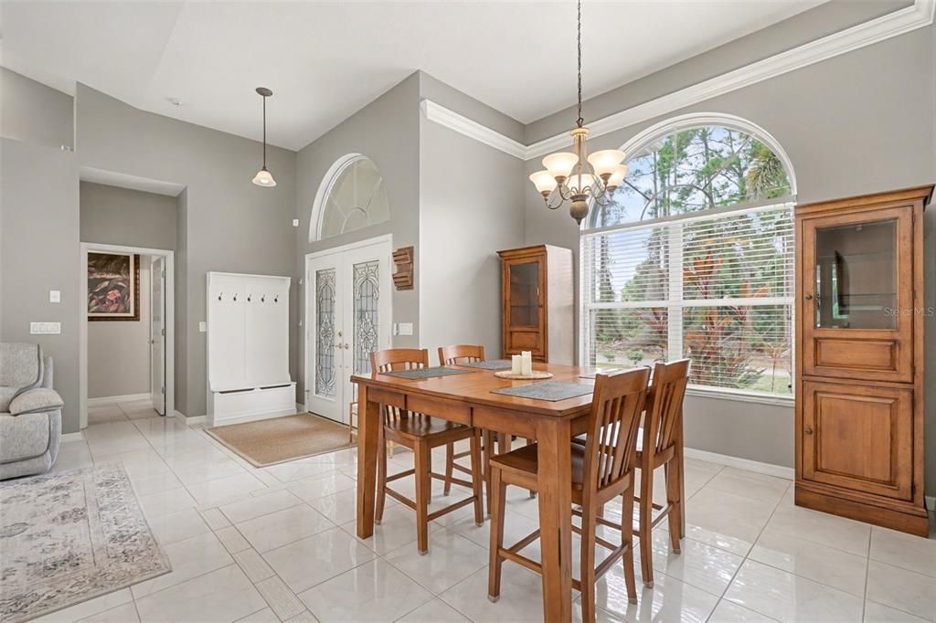 For Sale: $469,900 (3 beds, 2 baths, 2009 Square Feet)