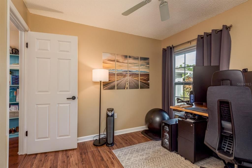 На продажу: $459,000 (3 спален, 2 ванн, 1630 Квадратных фут)