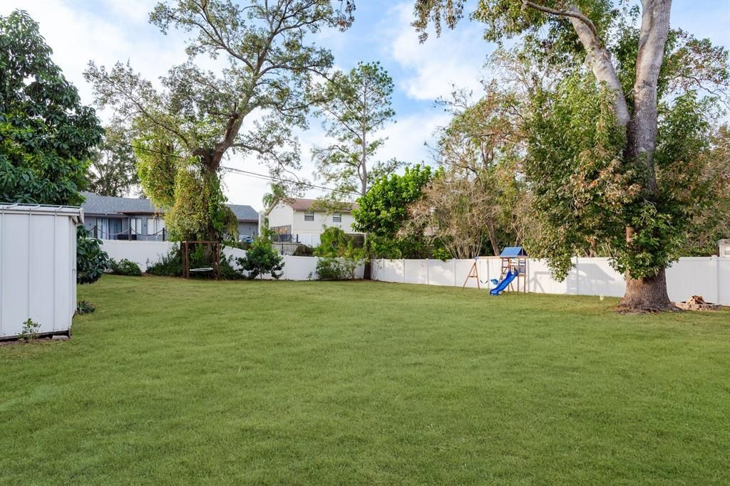 На продажу: $459,000 (3 спален, 2 ванн, 1630 Квадратных фут)