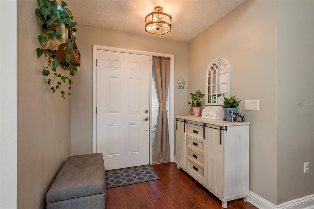 На продажу: $459,000 (3 спален, 2 ванн, 1630 Квадратных фут)