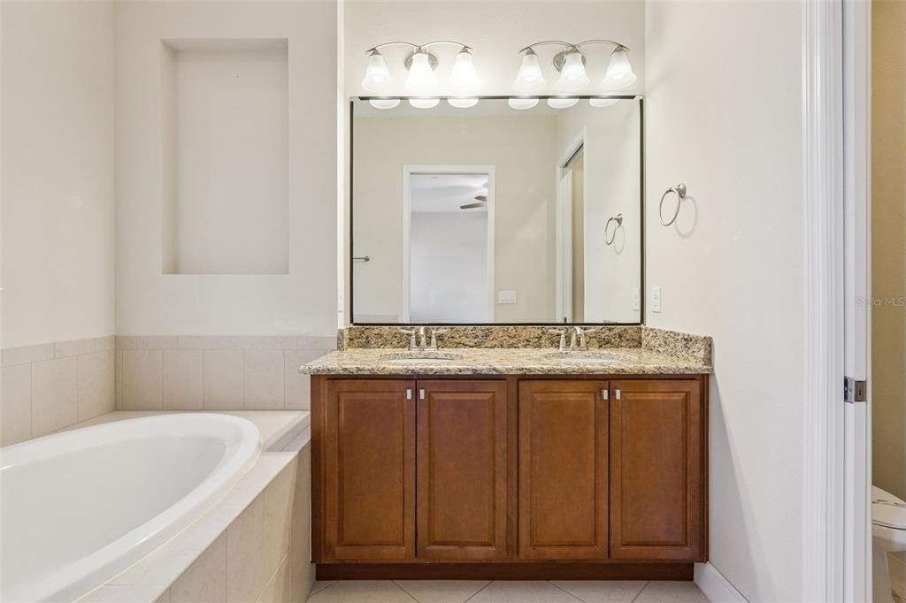 待售: $485,000 (3 贝兹, 2 浴室, 1776 平方英尺)