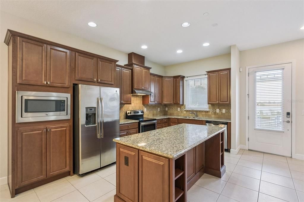 待售: $485,000 (3 贝兹, 2 浴室, 1776 平方英尺)