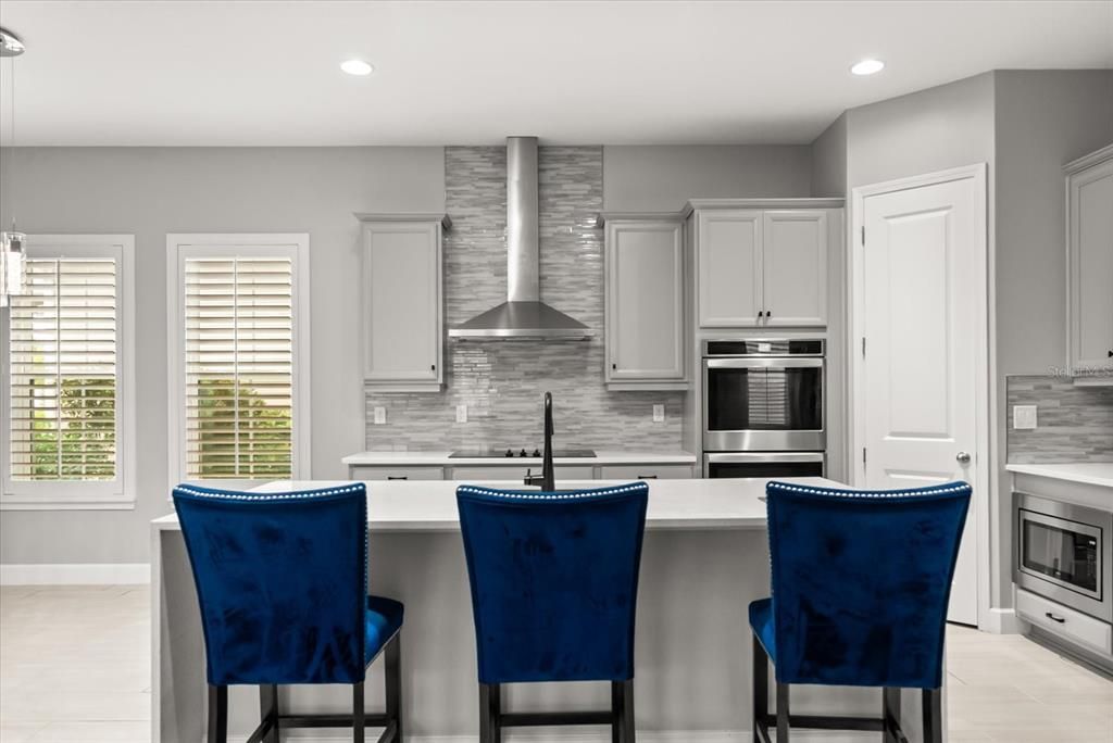 出租: $3,500 (3 贝兹, 2 浴室, 2632 平方英尺)