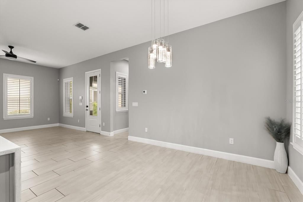 出租: $3,500 (3 贝兹, 2 浴室, 2632 平方英尺)