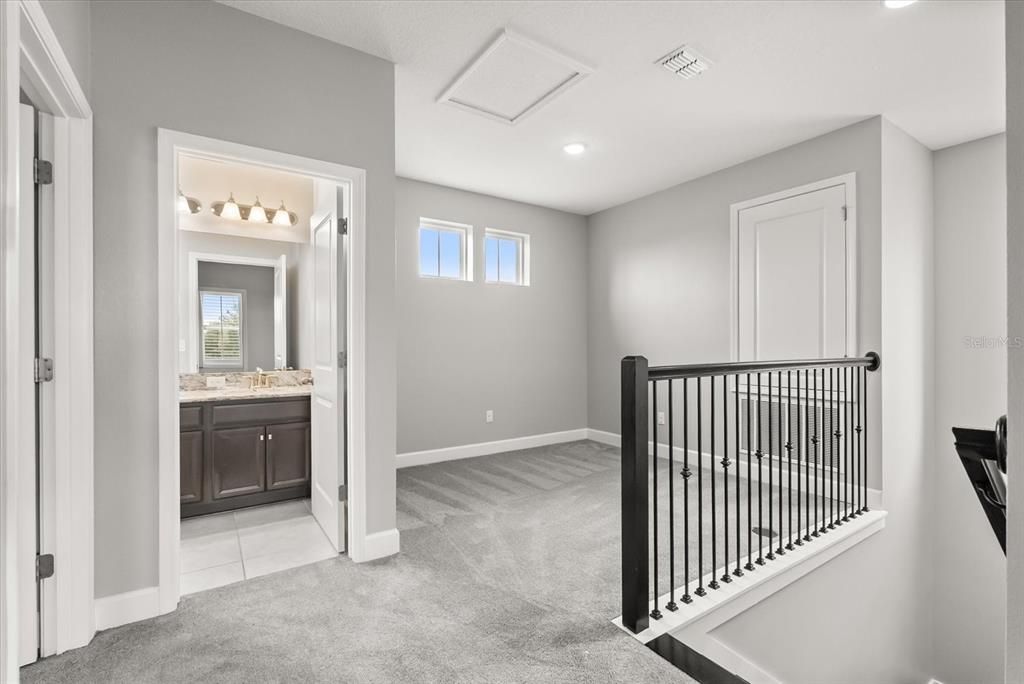 出租: $3,500 (3 贝兹, 2 浴室, 2632 平方英尺)