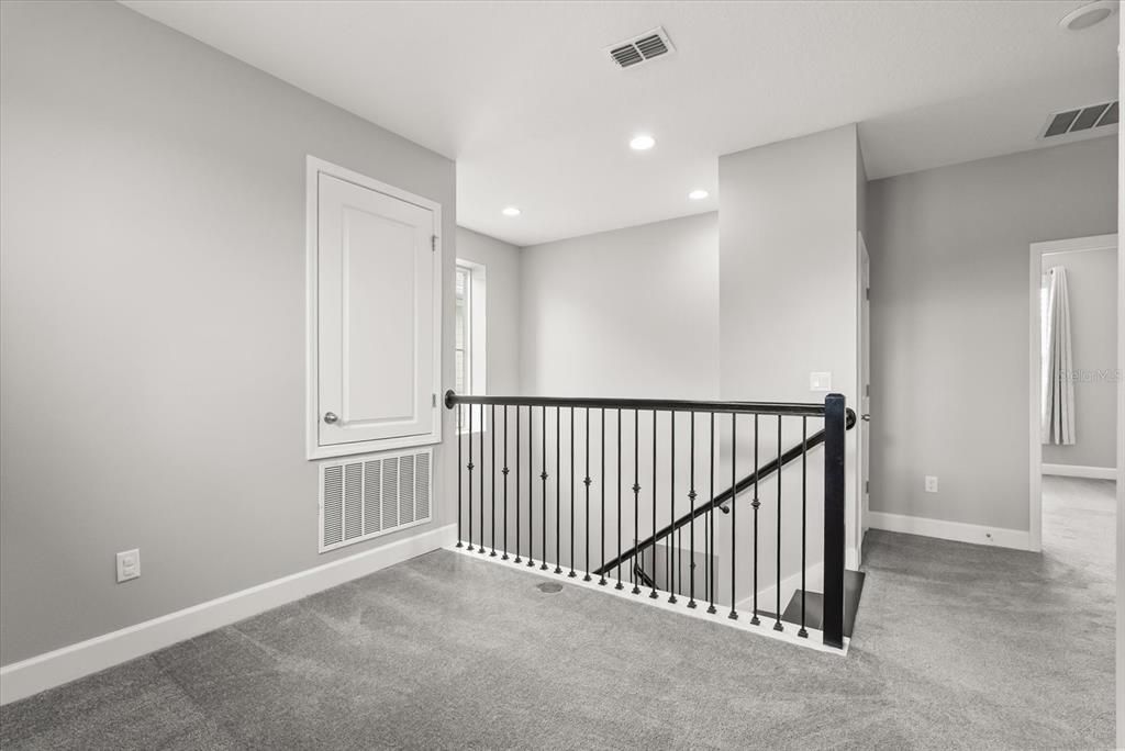 出租: $3,500 (3 贝兹, 2 浴室, 2632 平方英尺)