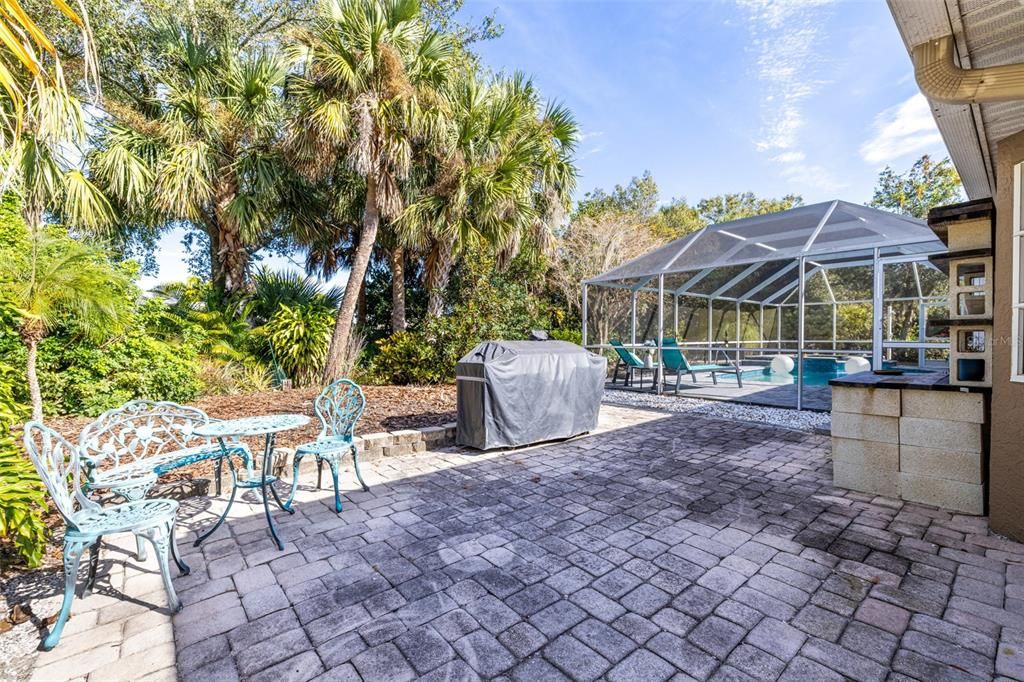 For Sale: $450,000 (3 beds, 2 baths, 1790 Square Feet)