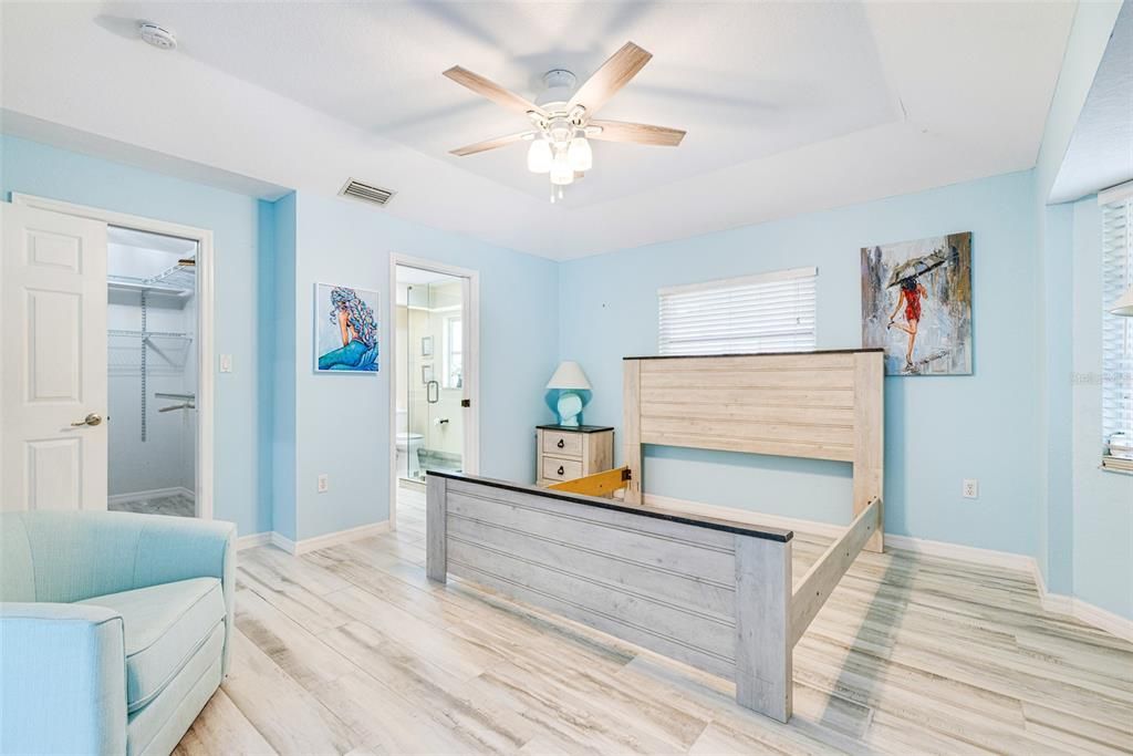 For Sale: $450,000 (3 beds, 2 baths, 1790 Square Feet)