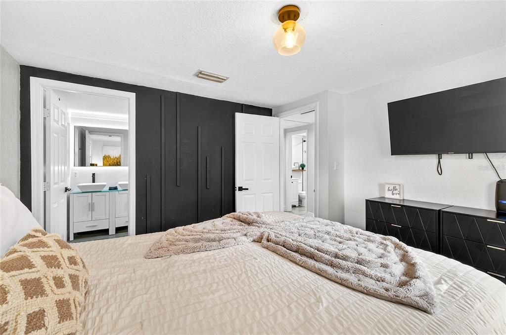 待售: $380,000 (3 贝兹, 2 浴室, 1249 平方英尺)