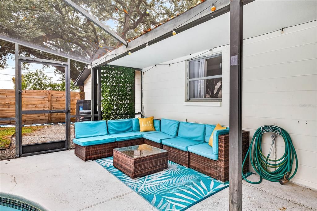 待售: $380,000 (3 贝兹, 2 浴室, 1249 平方英尺)