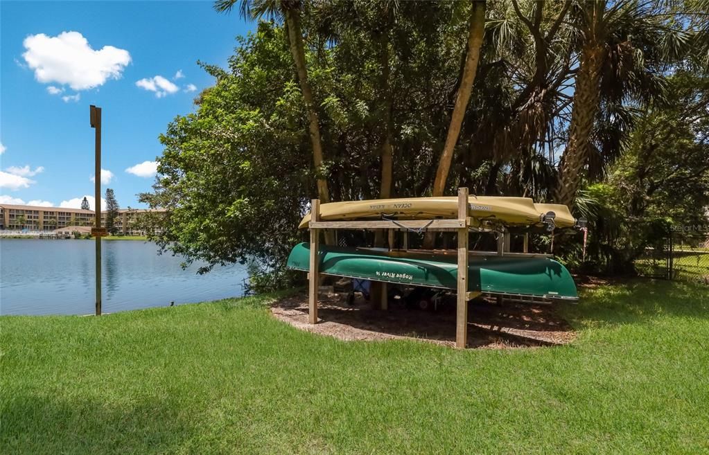 For Sale: $159,900 (2 beds, 2 baths, 1144 Square Feet)