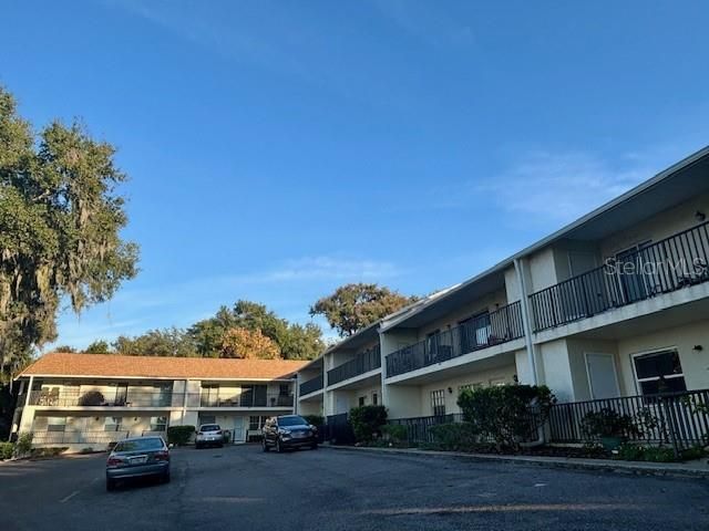 В аренду: $2,100 (2 спален, 2 ванн, 977 Квадратных фут)