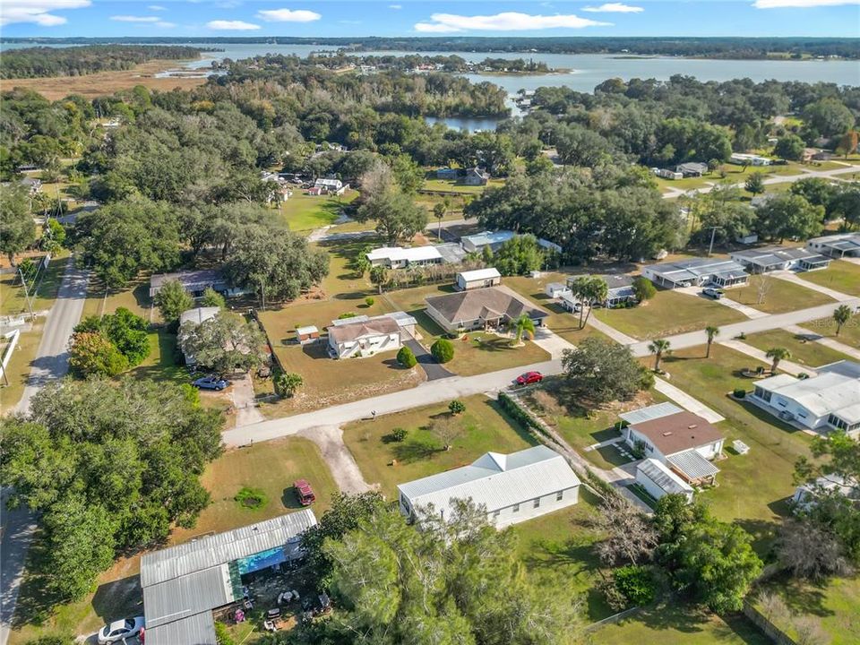 For Sale: $179,999 (4 beds, 2 baths, 1716 Square Feet)