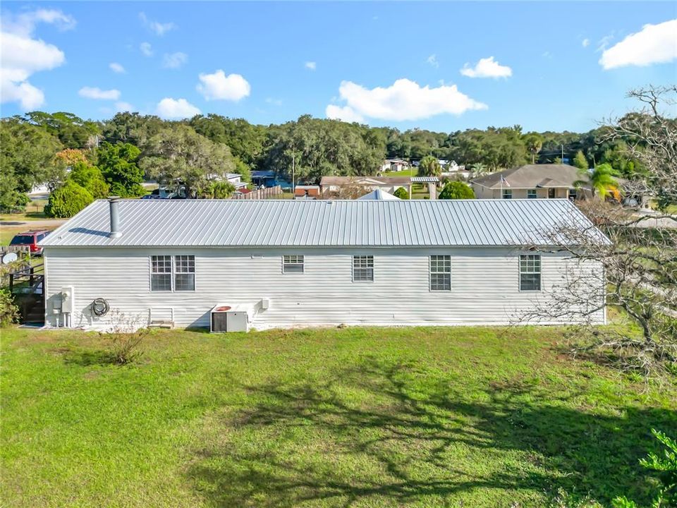 For Sale: $179,999 (4 beds, 2 baths, 1716 Square Feet)