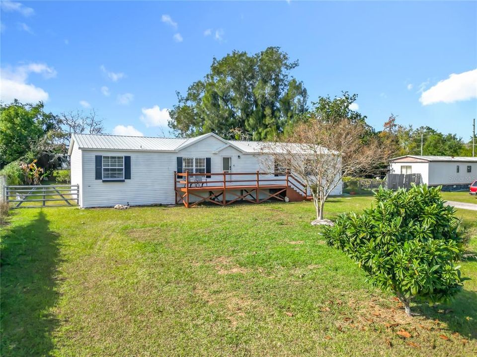 For Sale: $179,999 (4 beds, 2 baths, 1716 Square Feet)