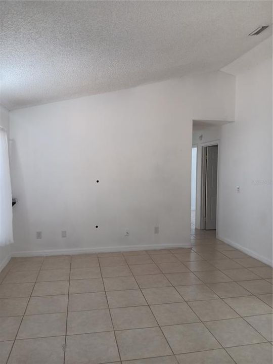 For Sale: $199,000 (3 beds, 2 baths, 1154 Square Feet)