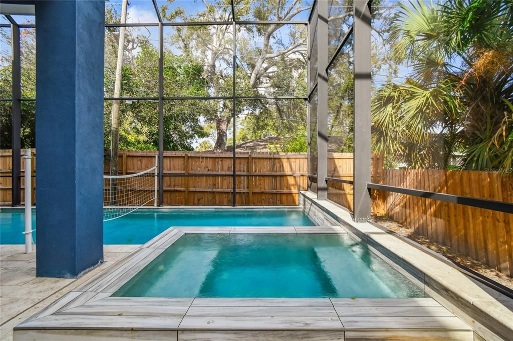 For Sale: $1,150,000 (6 beds, 6 baths, 3974 Square Feet)