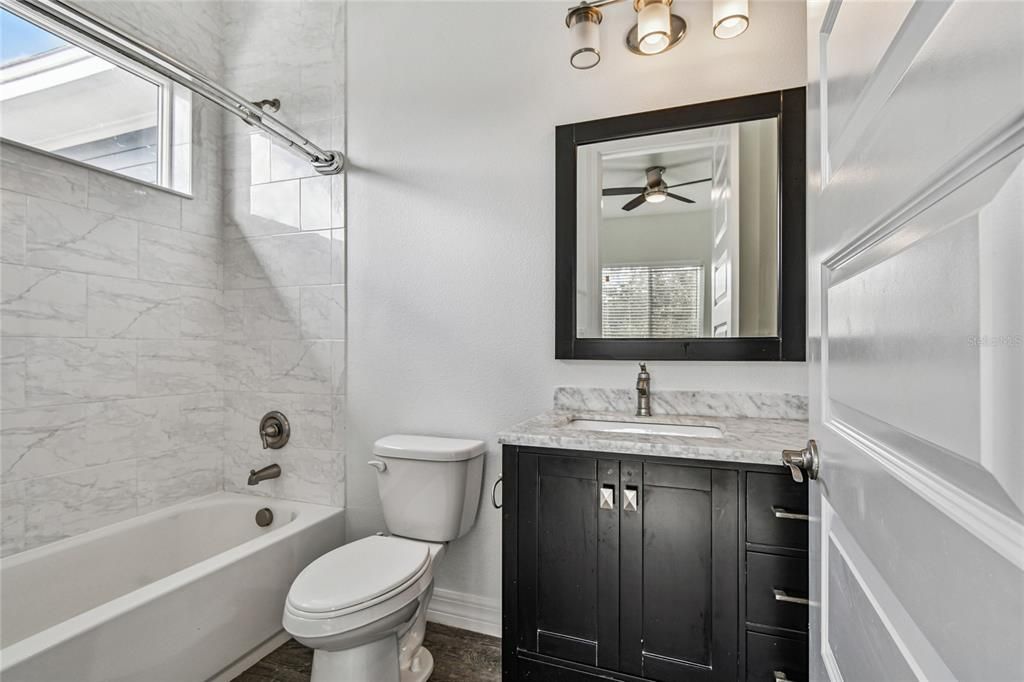 For Sale: $1,150,000 (6 beds, 6 baths, 3974 Square Feet)