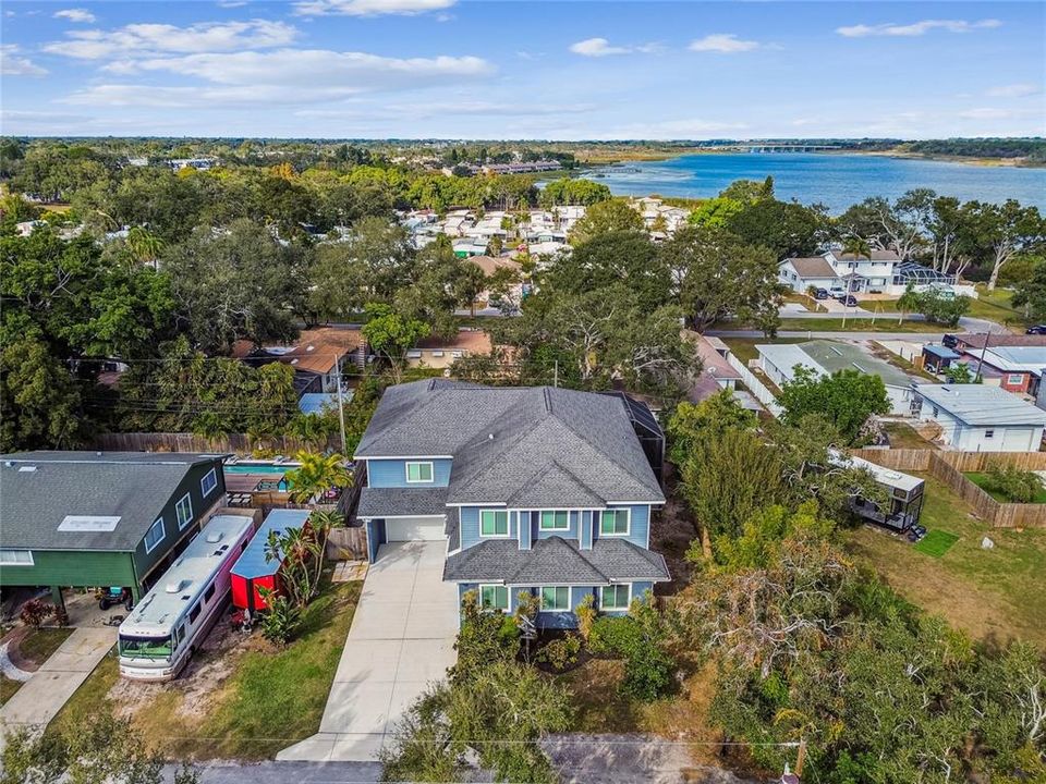 For Sale: $1,150,000 (6 beds, 6 baths, 3974 Square Feet)