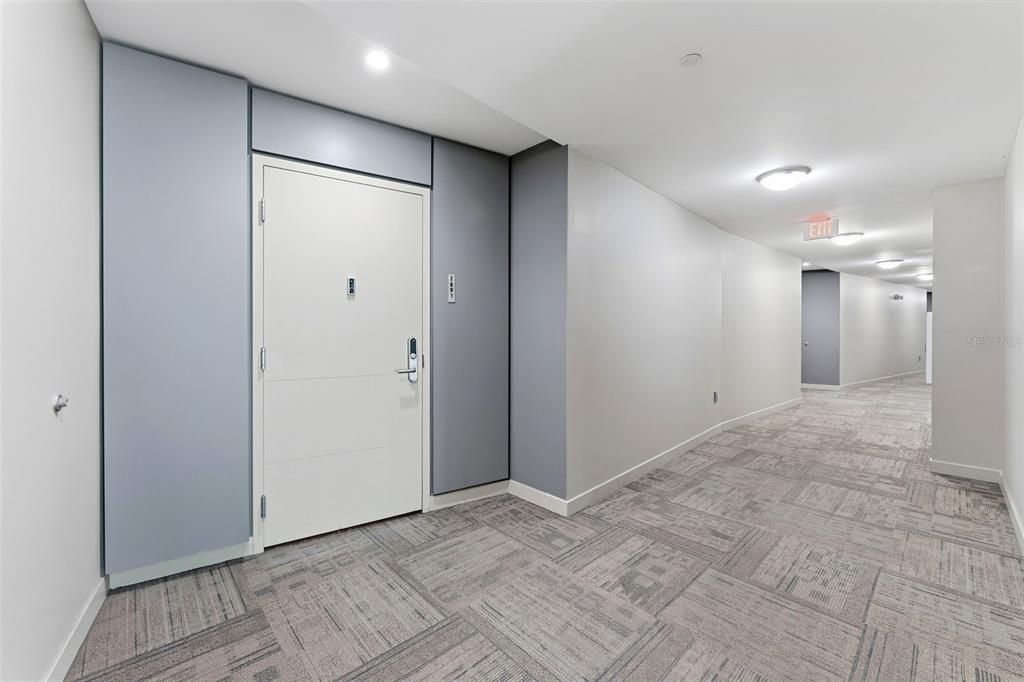 出租: $3,200 (2 贝兹, 2 浴室, 1170 平方英尺)