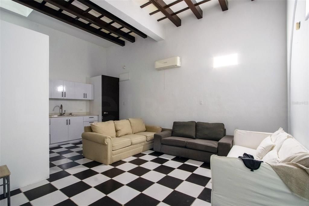 En Renta: $2,500 (2 camas, 2 baños, 1142.88 Pies cuadrados)