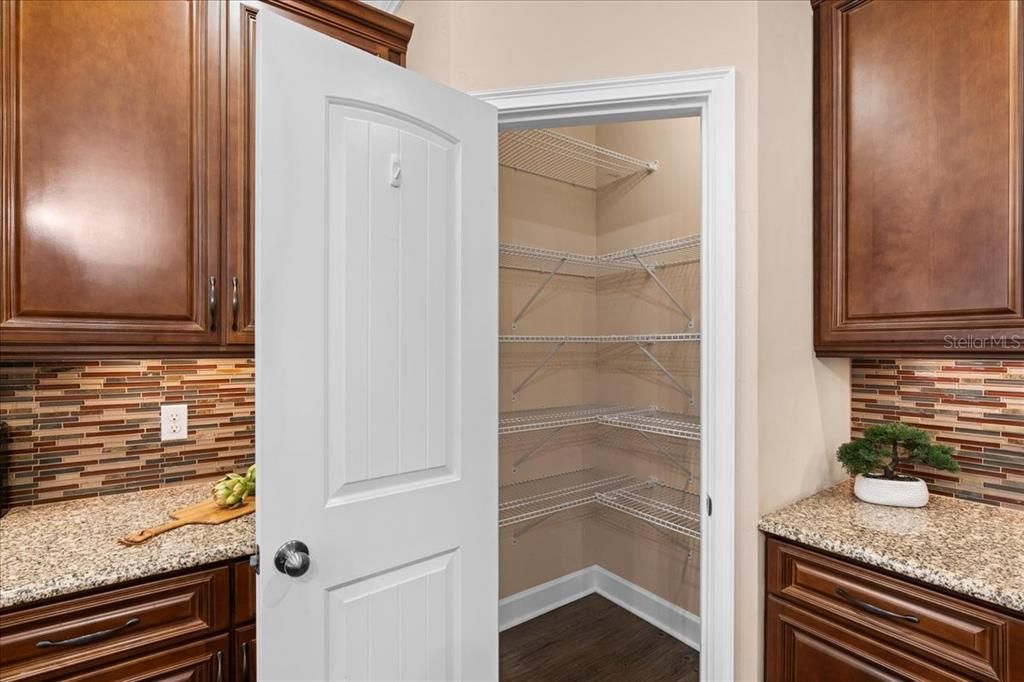 待售: $485,000 (4 贝兹, 3 浴室, 2508 平方英尺)