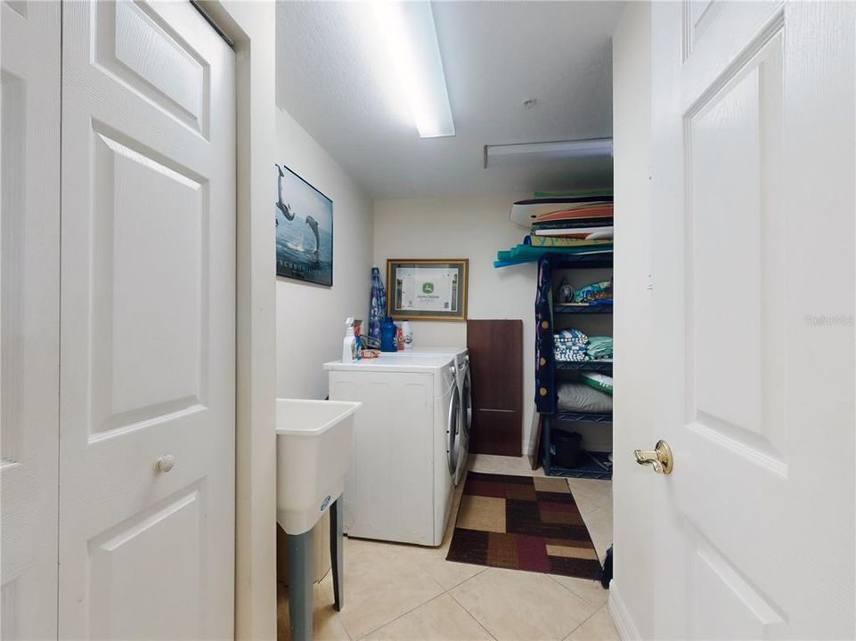 For Sale: $1,300,000 (3 beds, 3 baths, 2226 Square Feet)